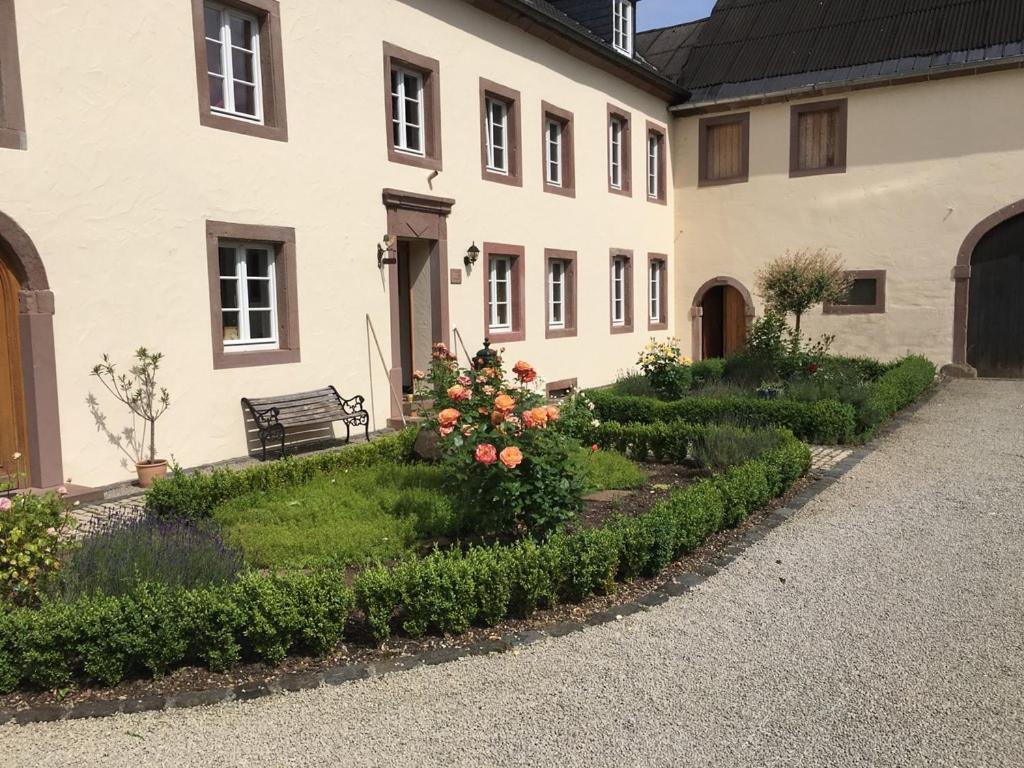 Ferienwohnung In Historischem Bauernhaus In Der Eifel Mettendorf Екстер'єр фото